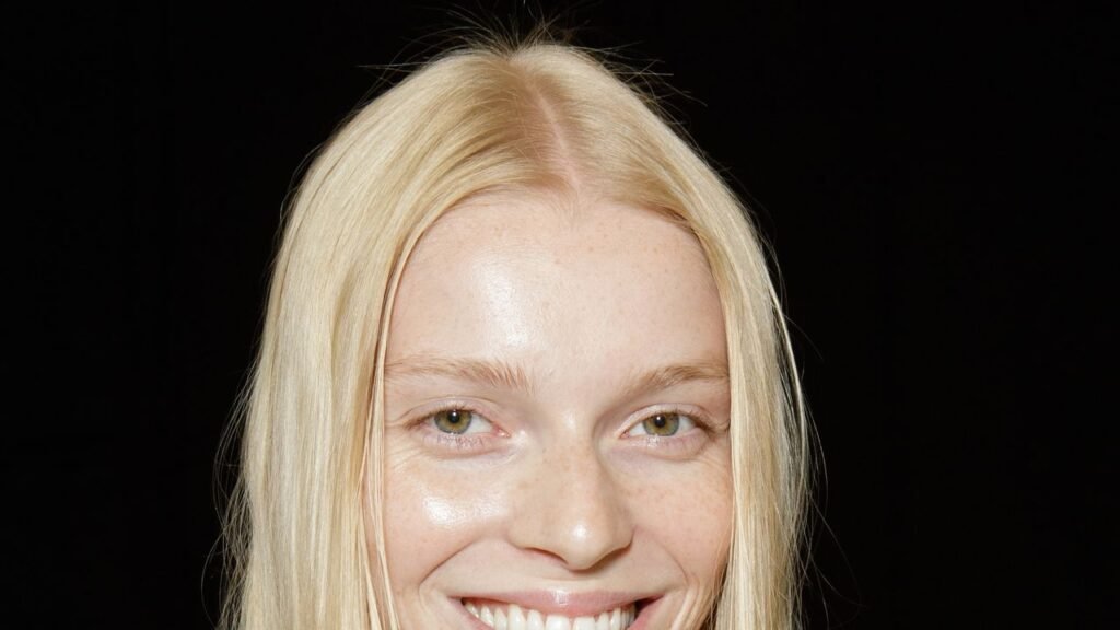 Ultimate glow: korean moisturiser for oily and combination skin